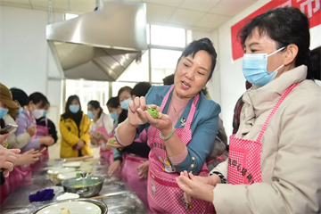 全省唯一！洛阳市总工会获评赢博体育官网入口全国“最美家政工会”(图2)